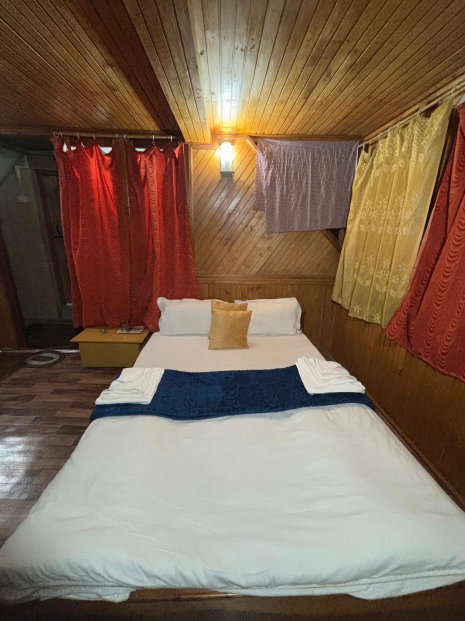 Odyssey'S Darap Eco Retreat Apartment Pelling Exterior photo